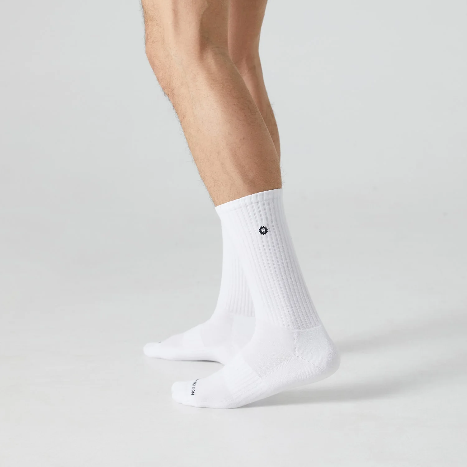 3 x Athletic Essentials Lion - White - Image 2