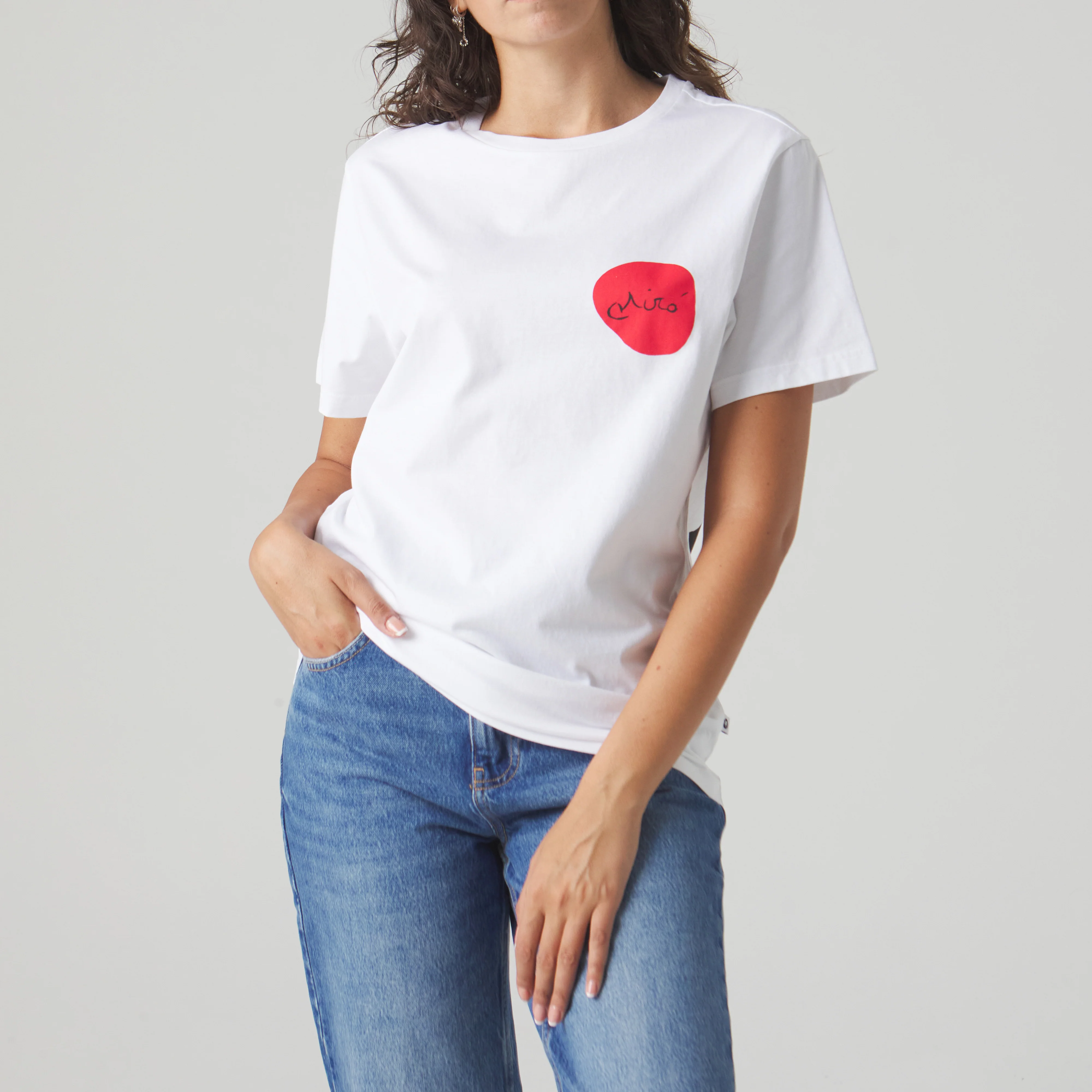 Miro Woman in Front of the Sun I Tee - Blanco - Image 6