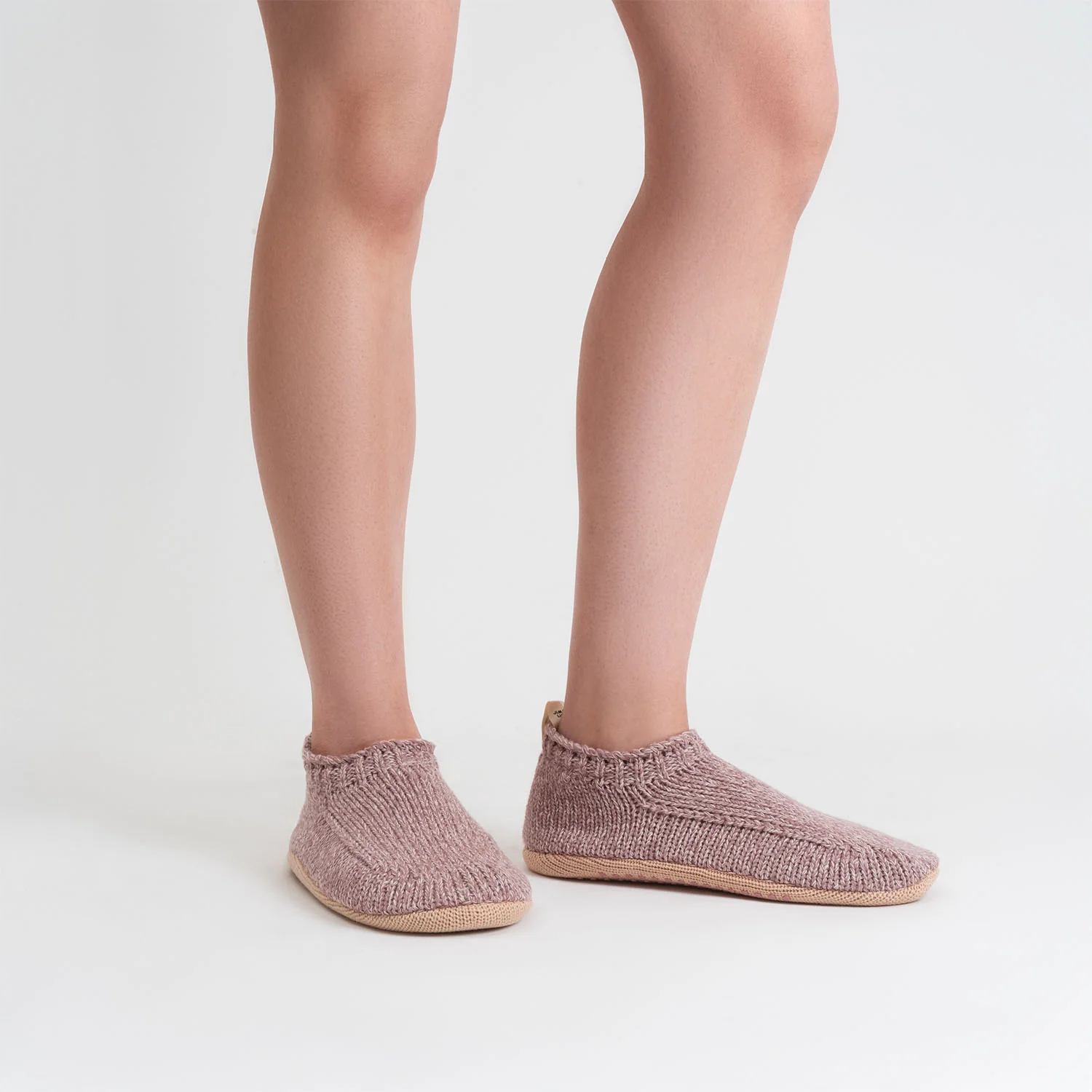 Slippers Essentials - Pink - Image 2